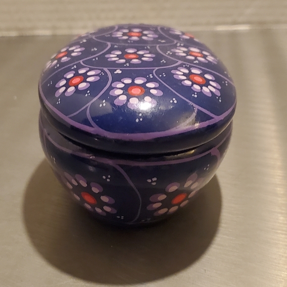 Vintage Red Clay Purple Mexican Folk Art Floral Hand Painted Oval Trinket Box - Picture 4 of 12